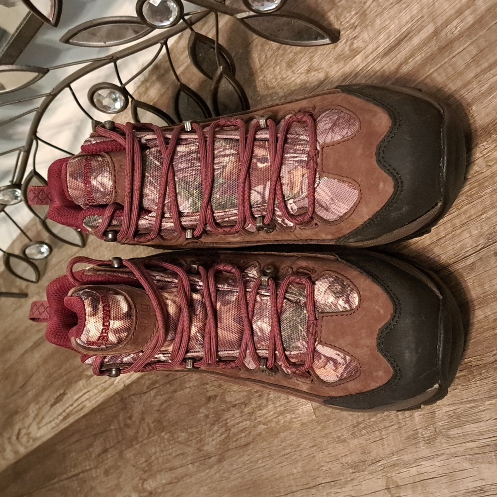 NEW! Browning boots